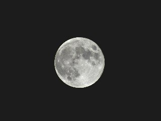 地球の衛星の写真