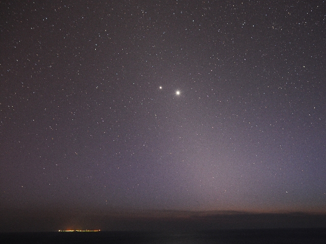 木星と金星の接近の写真